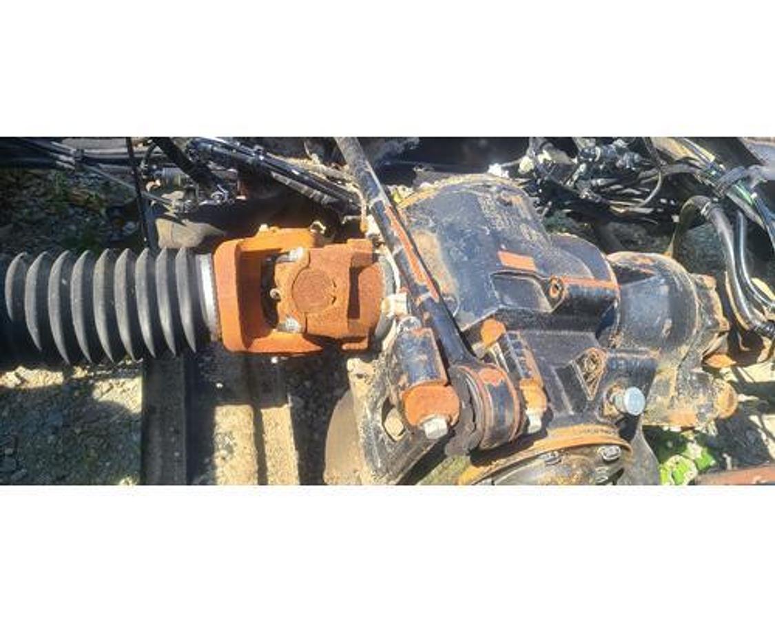 Used 2016 Mack CHU613