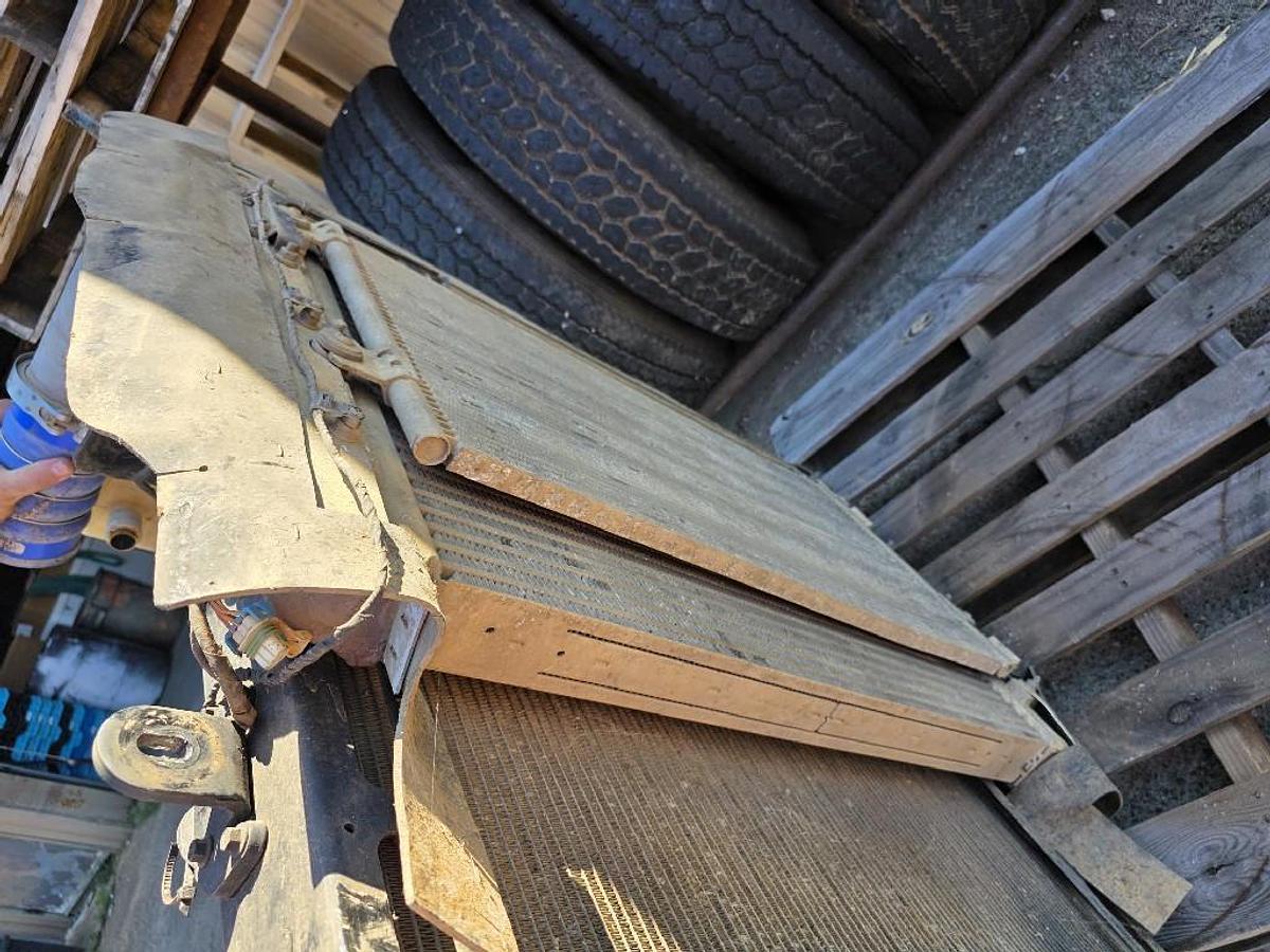Used 2016 Mack CXN613