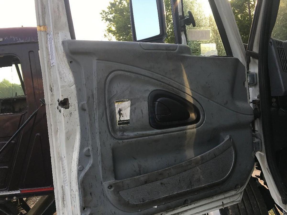 Used 2006 INTERNATIONAL 4300