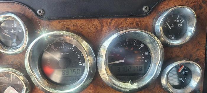 Used 2001 Peterbilt 379