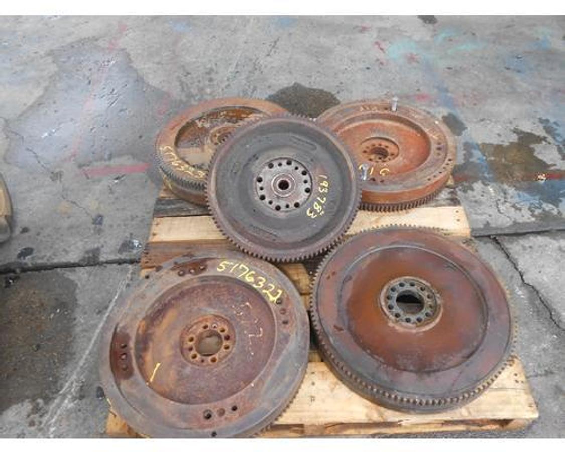 Used Detroit 71 SERIES