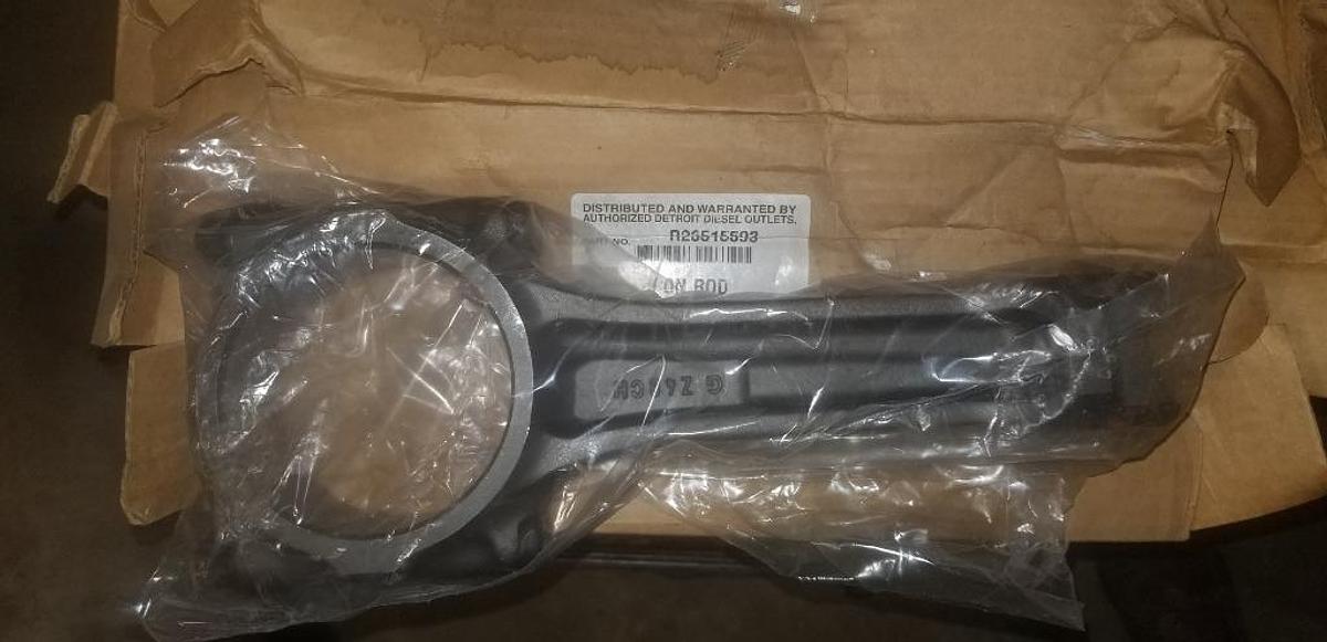 New surplus NEW SURPLUS DETROIT S60 Con Rod, 60, X-Head.   23515593