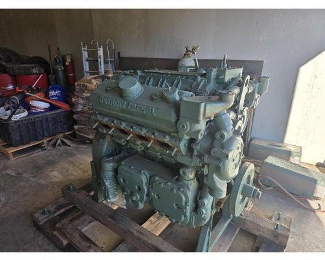 Used REMAN DETROIT DIESEL 8V92N 350HP SN# 08FF004781 MOD# 8083-7000 EXC.
