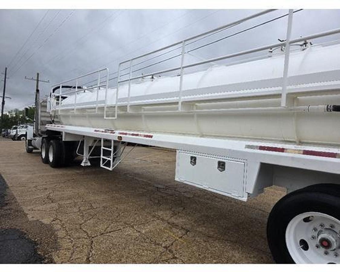 Used 2010 DRAGON VAC/TRAILER