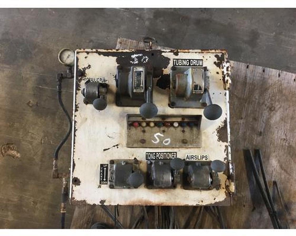 Used USED WORKOVER RIG CONTROL PANEL TUBING DRUM CONTROL, TONGS, AIR SLIPS, HYDRAULIC PUMP CONTROL.
