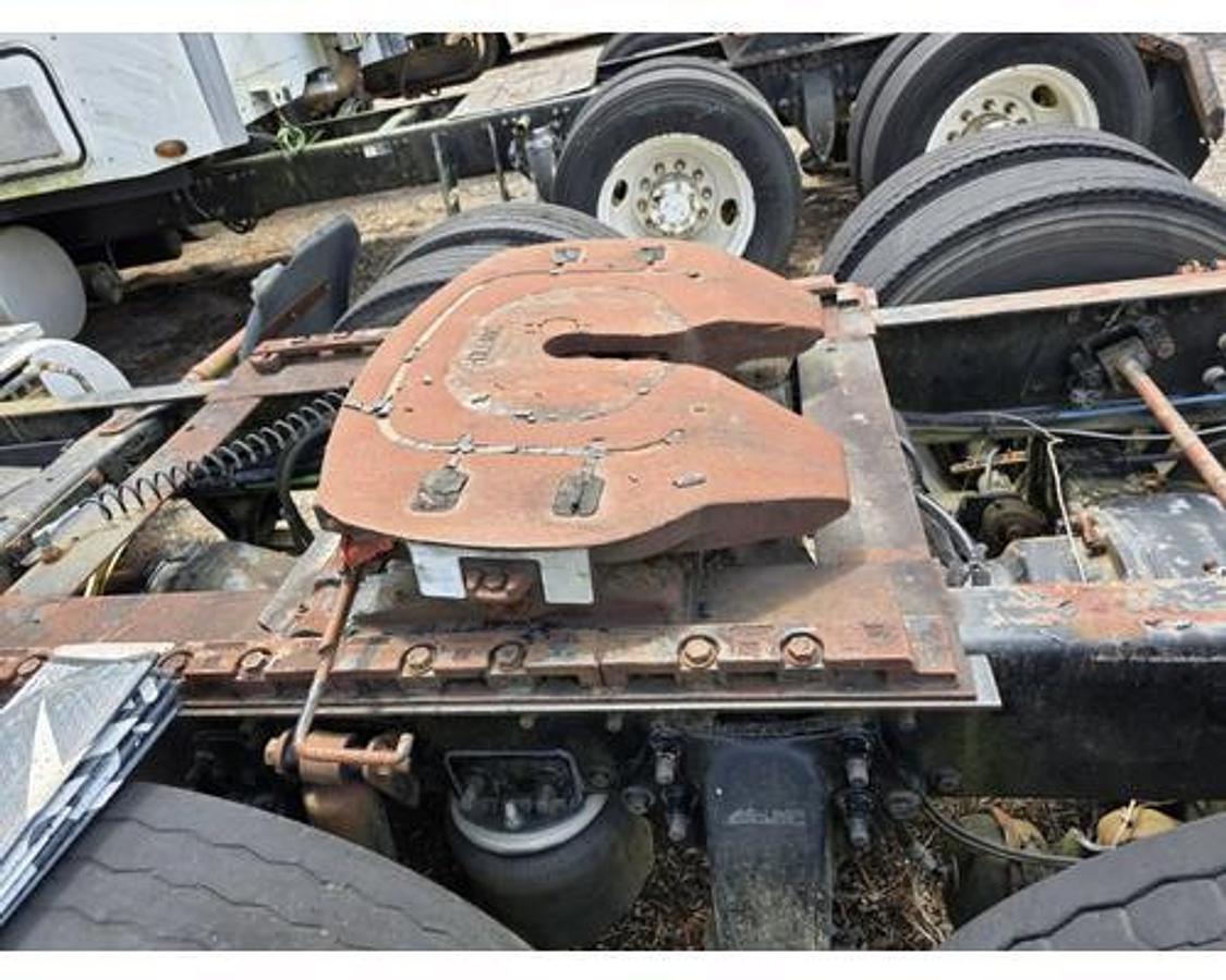 Used 2007 Freightliner COLUMBIA