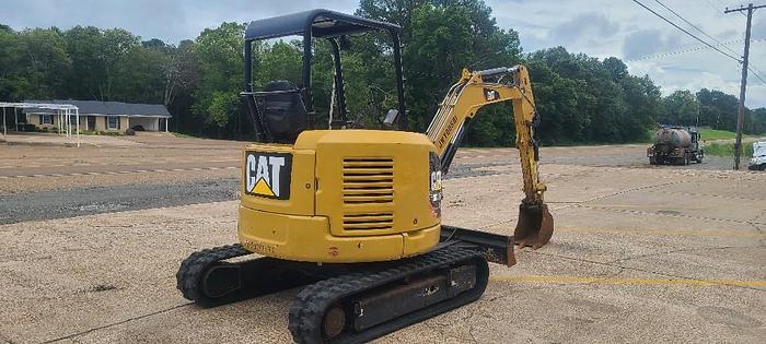 Used 2016 CATERPILLAR 303.5E2