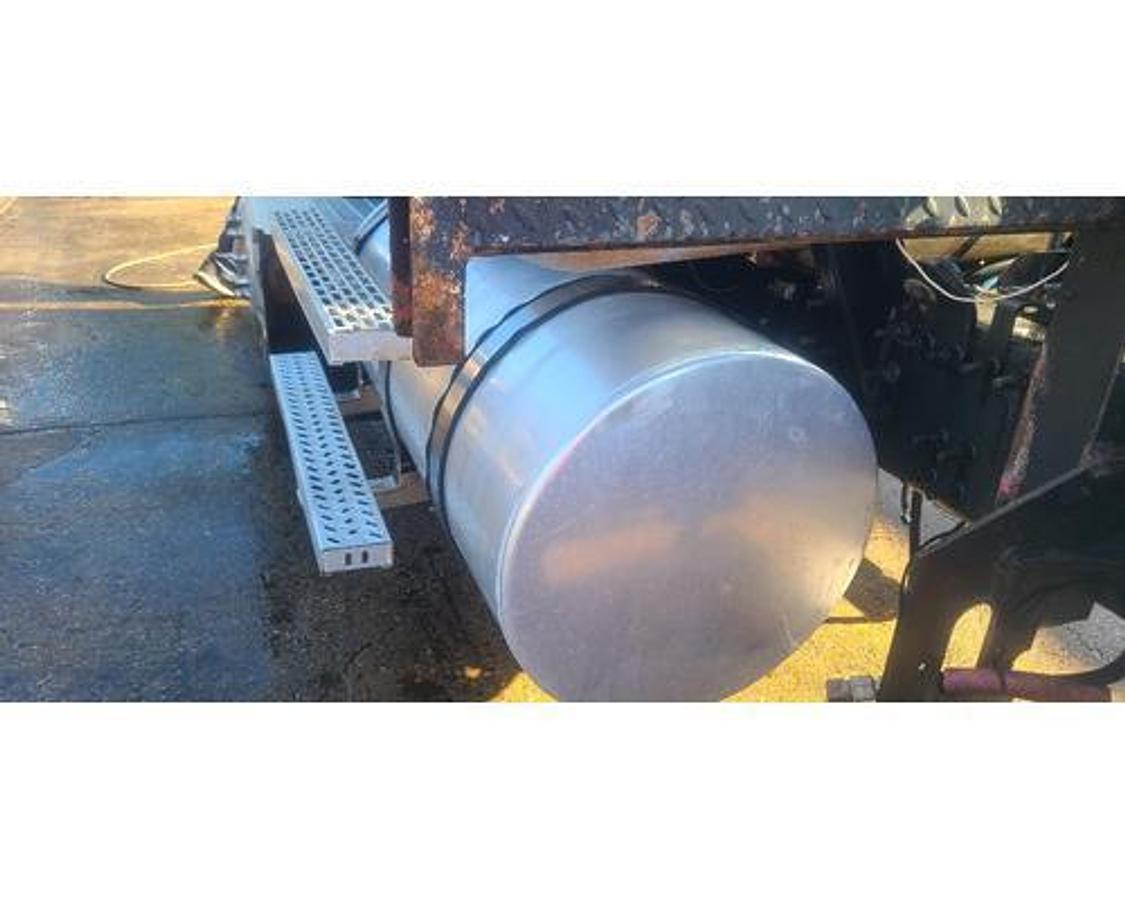 Used 2008 Mack CHU613 CH613