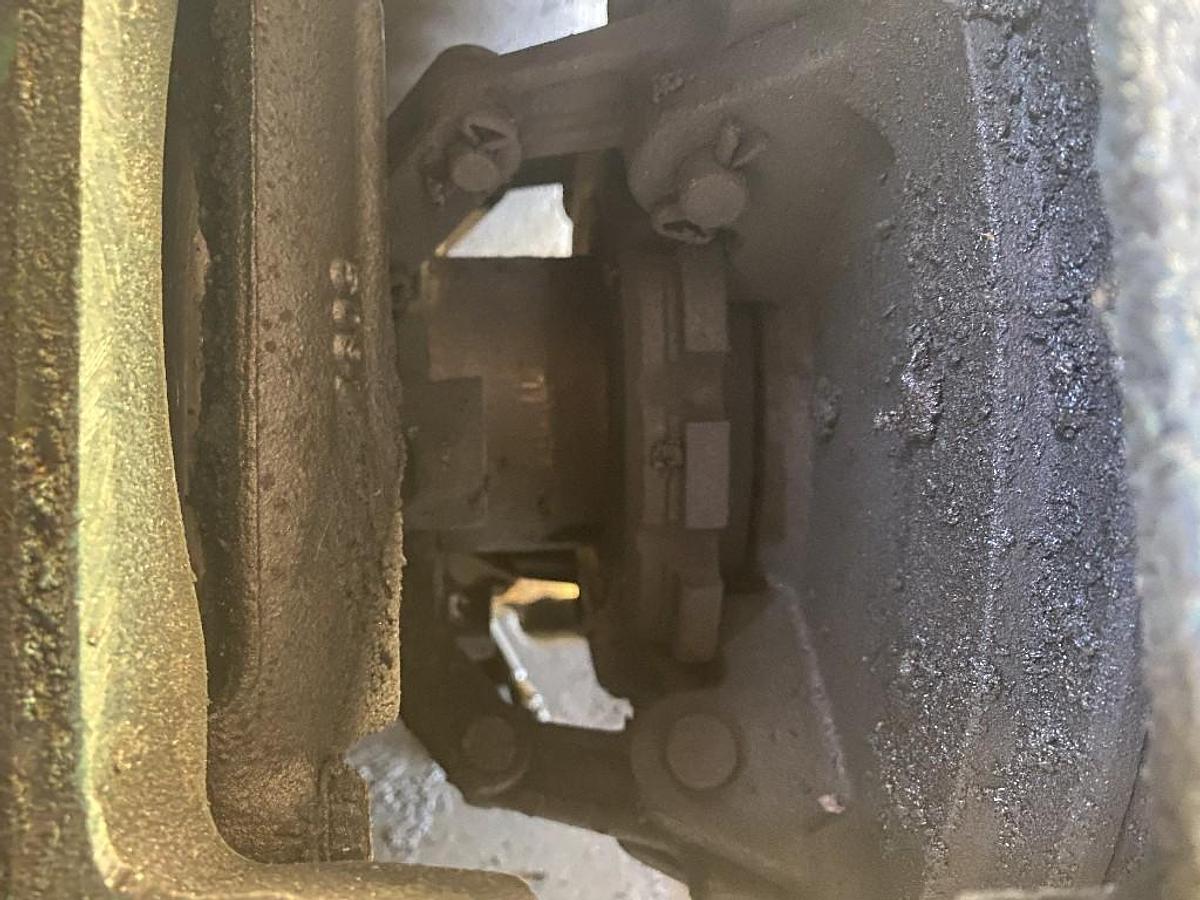 Used USED ROCKFORD 2 PLATE 14" PTO CLUTCH SAE #1