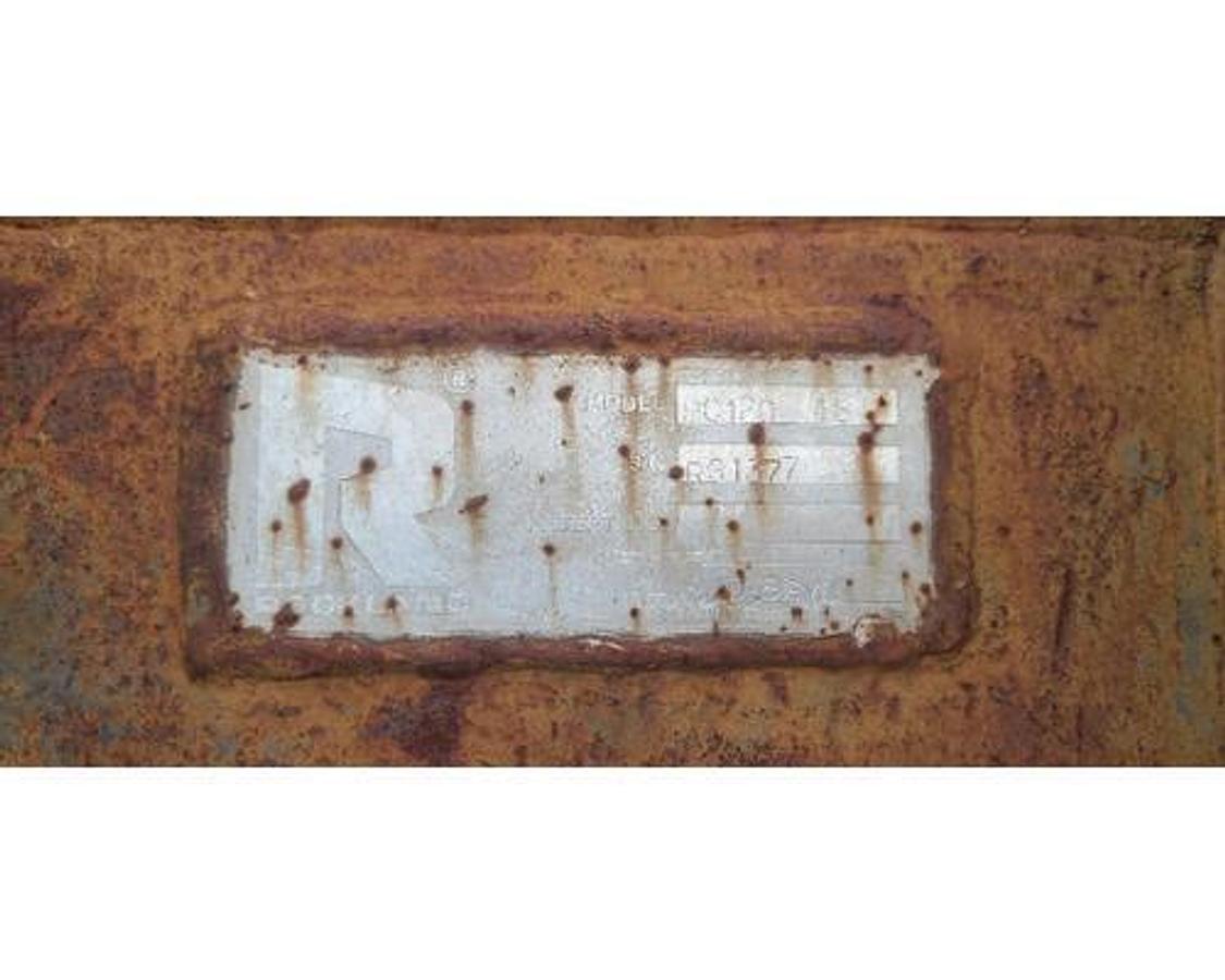 Used USED ROCKLAND PC120 BUCKET SN# R61377 .66 CAPACITY