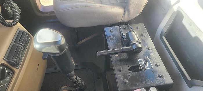 Used 2002 Mack CH 613