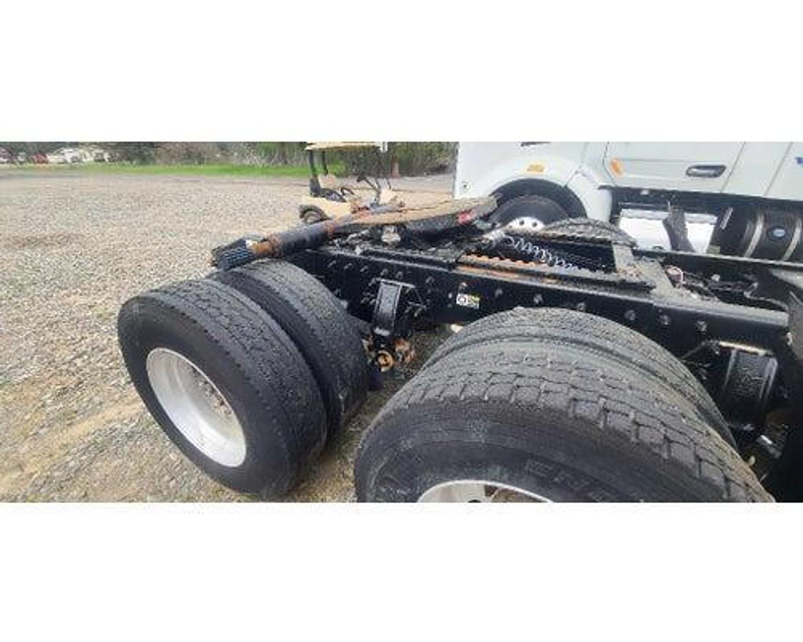 Used 2014 Peterbilt 567