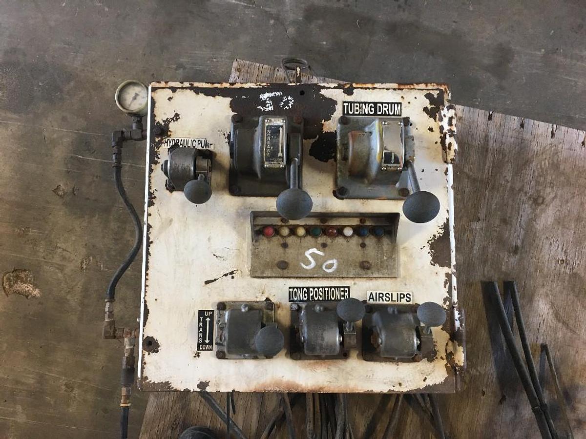 Used USED WORKOVER RIG CONTROL PANEL TUBING DRUM CONTROL, TONGS, AIR SLIPS, HYDRAULIC PUMP CONTROL.