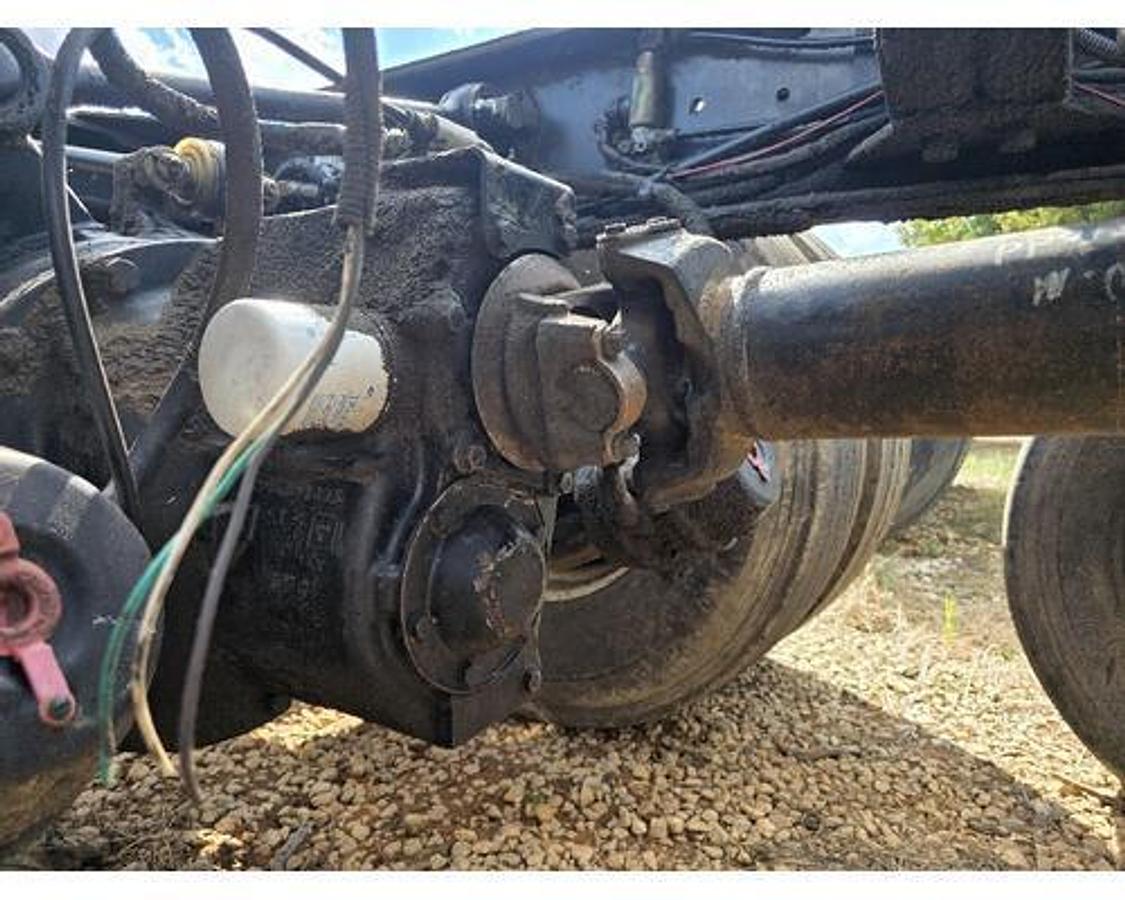 Used 2005 MERITOR CV713