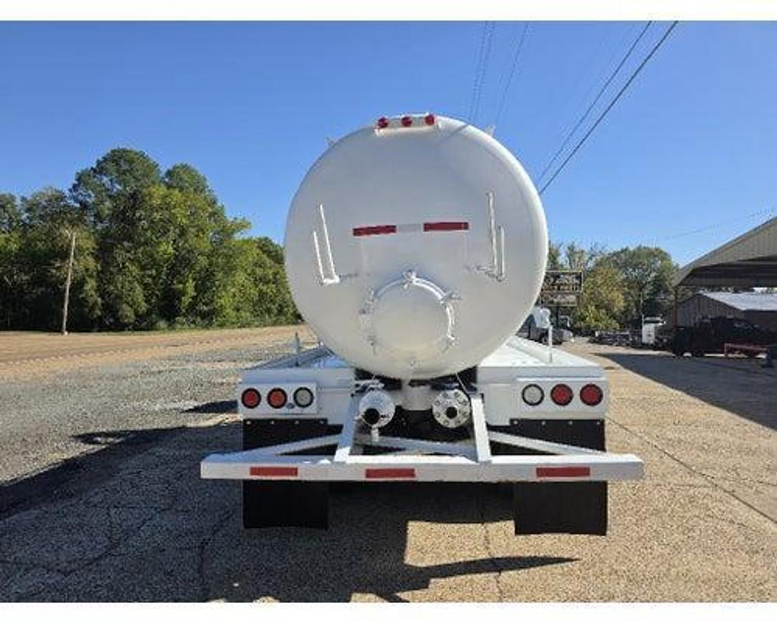 Used 2000 Mack CHU613