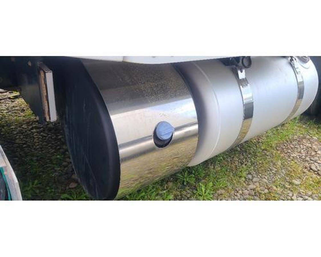 Used 2014 Peterbilt 567