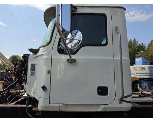 Used 2013 Mack CHU613