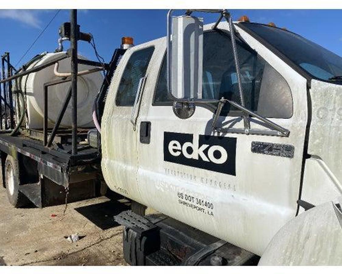 Used 2001 Ford F750