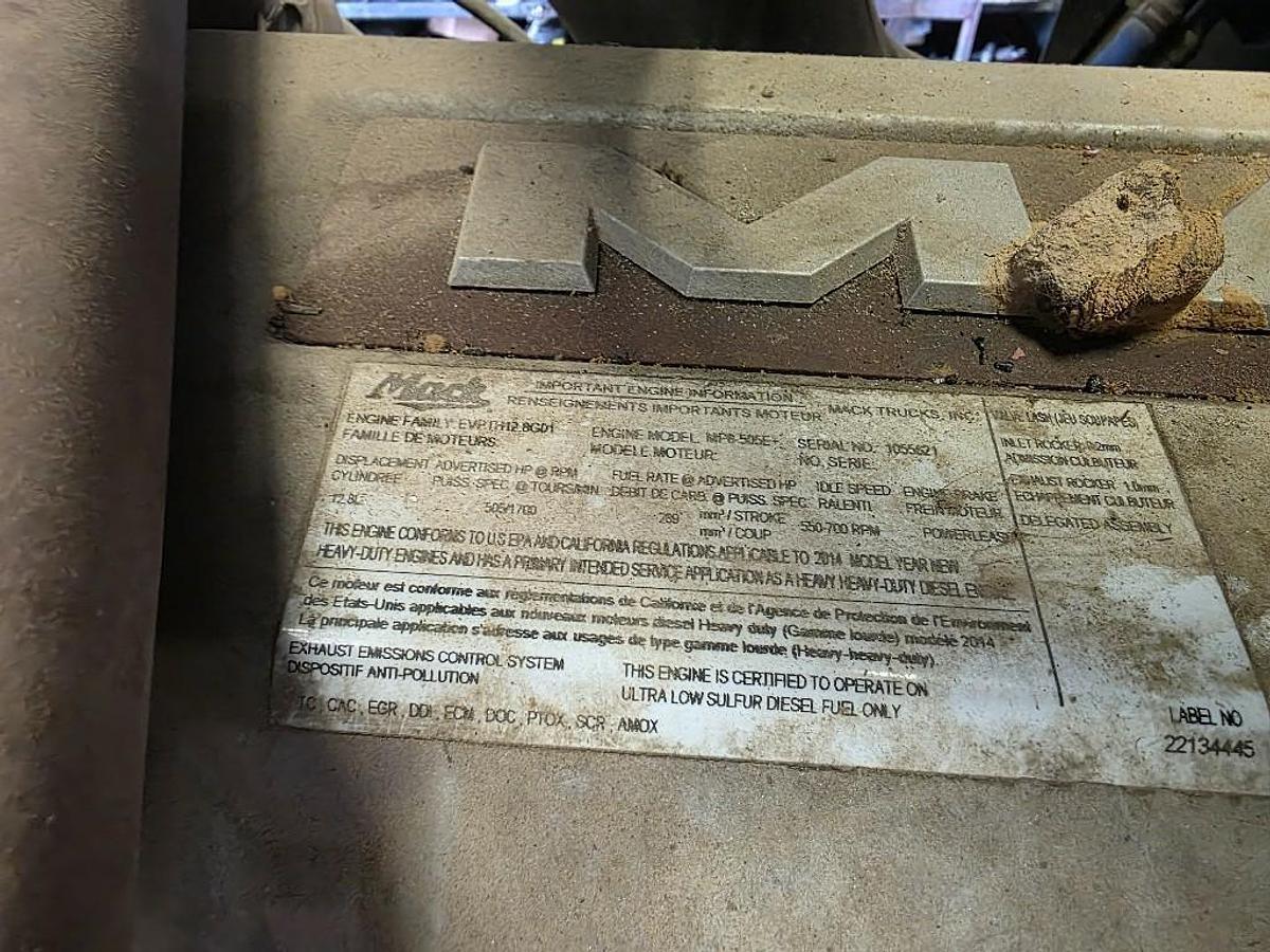 Used 2015 Mack CXN613