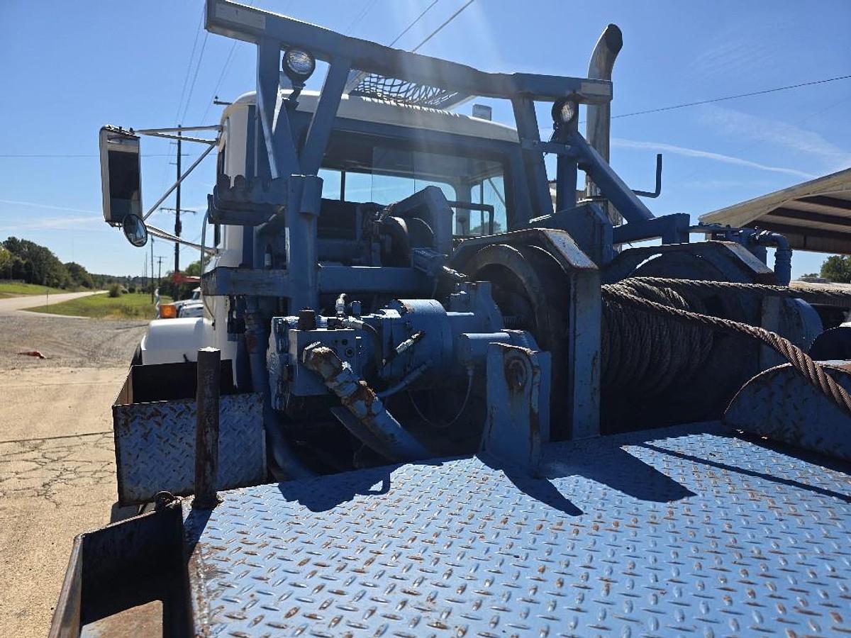 Used 1995 Mack RD688S