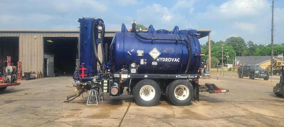 Used 2005 HYDROVAC 7400