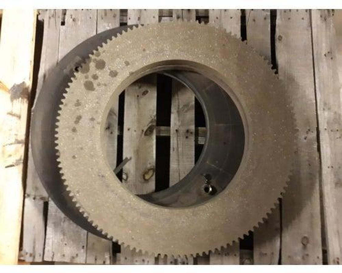 Used USED WPT CLUTCH PARTS 3 FRICTION DISC PN# W30-07-902 30" X1.25" 123 TEETH/ 1 AIR TUBE PN# W31-20-901/ PRESSURE PLATE PN# W30-03-100C1