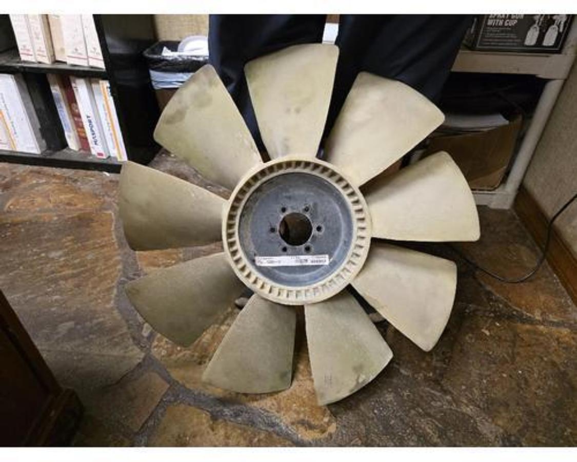 Used GOOD USED 26" CW SUCTION FAN 9-BLADE CUMMINS/CAT/DETROIT