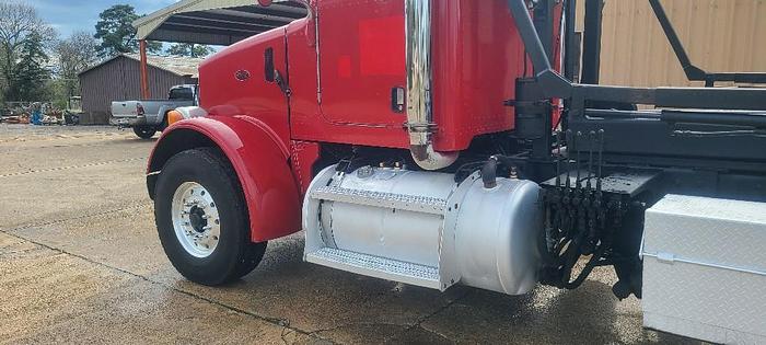 Used 2006 Peterbilt 357
