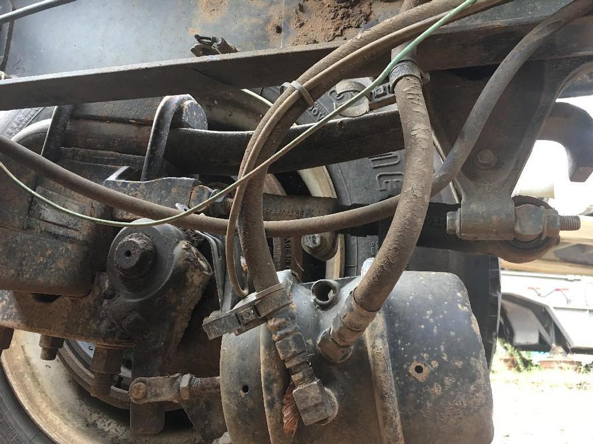 Used 2006 Mack CHN613