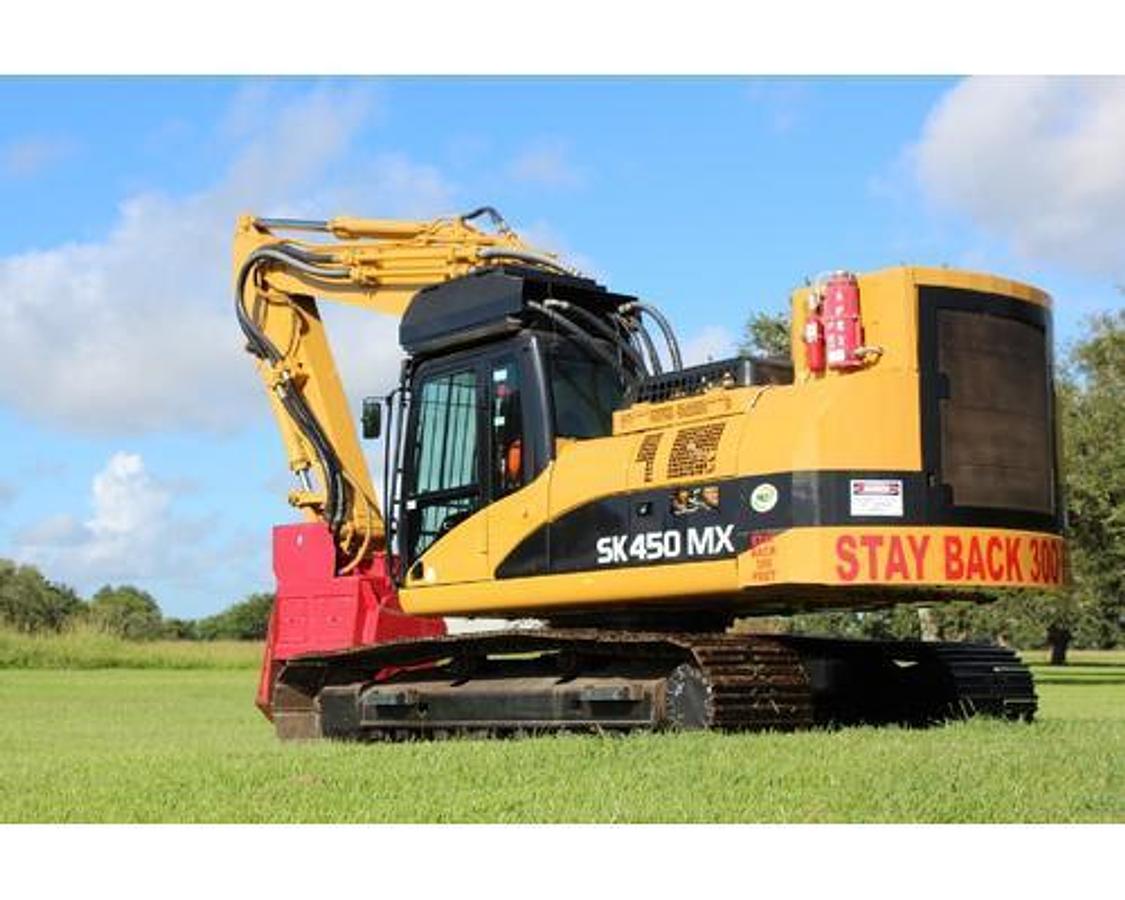 Used 2005 SUPERTRAK SK450MX
