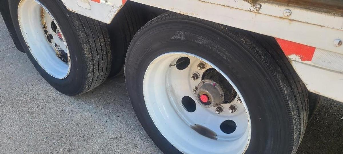 Used 2006 Kentucky Mfg Co, Inc. MOVER BOX