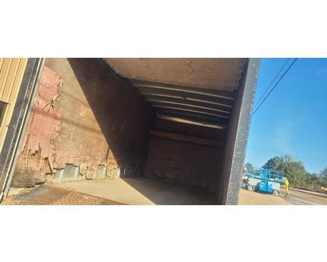 Used 2015 Isuzu NPR HD