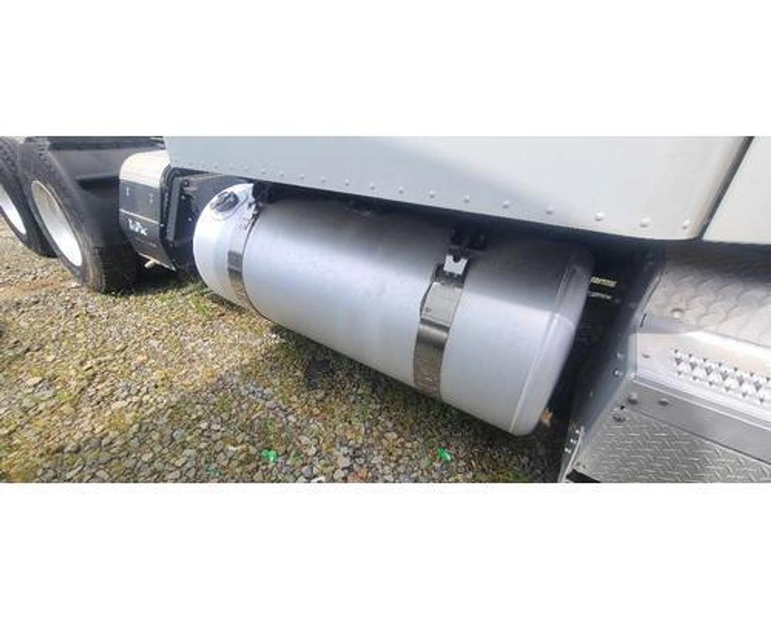 Used 2014 Peterbilt 567