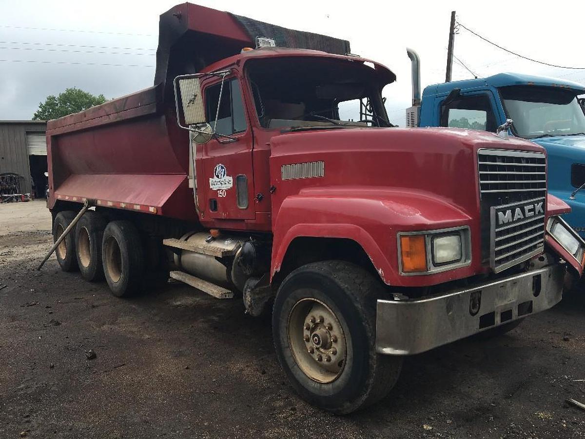 Used 1998 Mack CH 613 CRD93