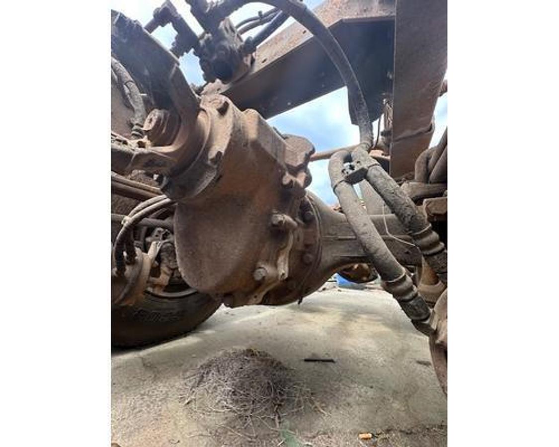 Used 2007 Eaton 335 DST41