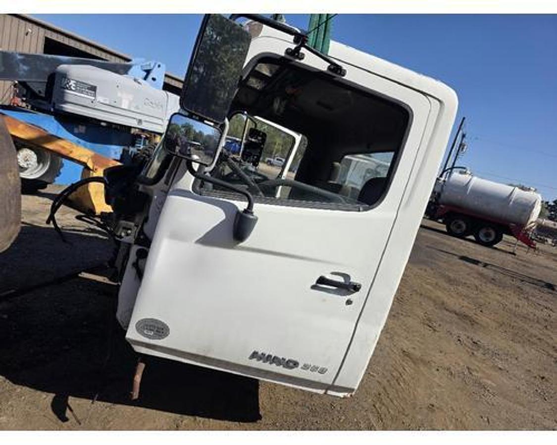 Used 2015 Hino 258/268