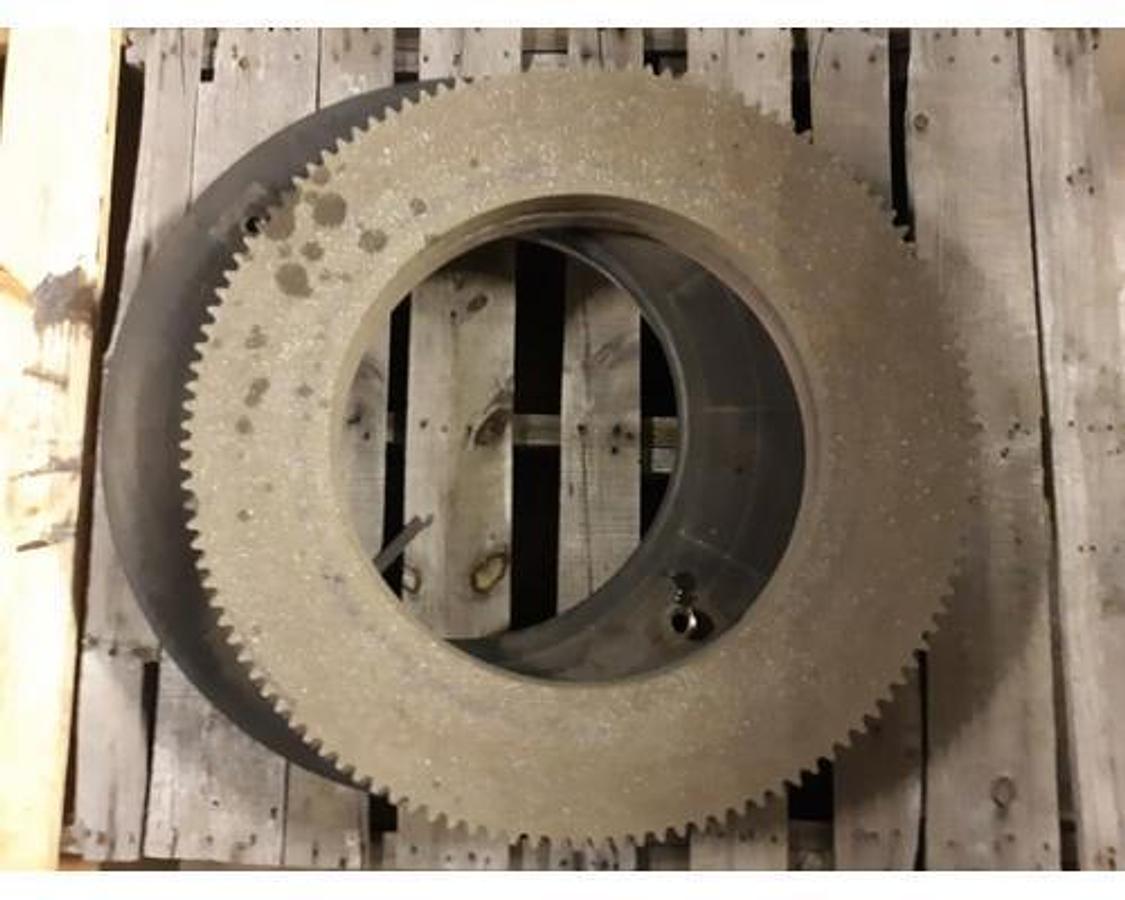 Used USED WPT  CLUTCH PARTS 3 FRICTION DISC PN# W30-07-902  30" X1.25" 123 TEETH/ 1 AIR TUBE PN# W31-20-901/ PRESSURE PLATE PN# W30-03-100C1