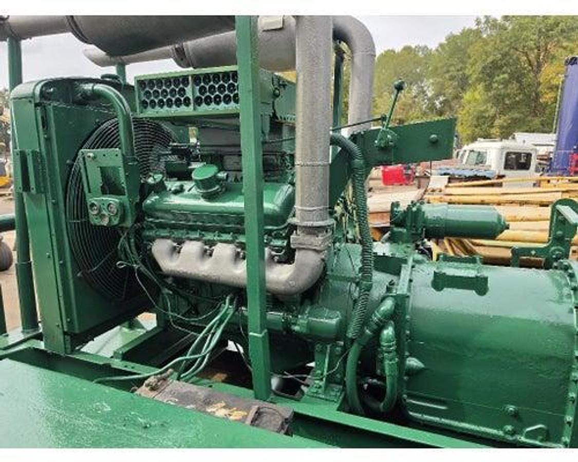 Used GARDNER DENVER PAH200 TRIPLEX MUD PUMP, DETROIT 8V71 WITH 5860ST ALLISON