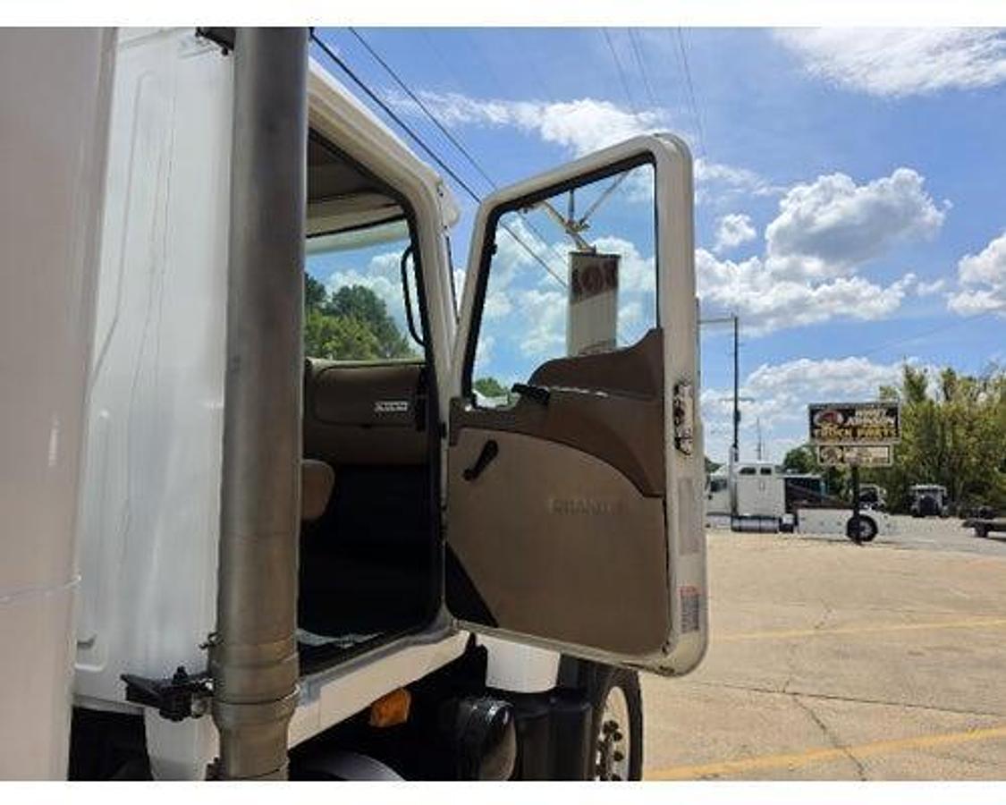Used 2007 Mack CV700 SERIES