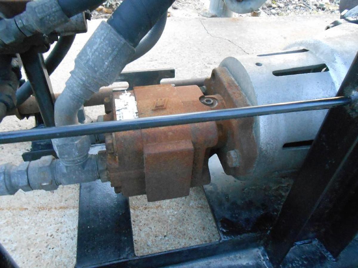 Used GARDNER DENVER BLOWER SYSTEM TRUCK BLOWER #GD150ACW 1800MAX RPM, HYDROPACK COOLER MODEL MH3 SN# S307823 WITH MACHINE SERVICES HYD PUMPS