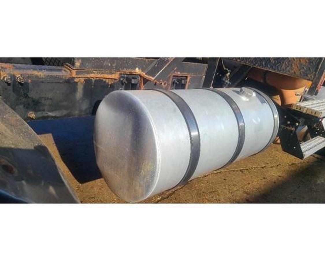 Used 2008 Mack CH613