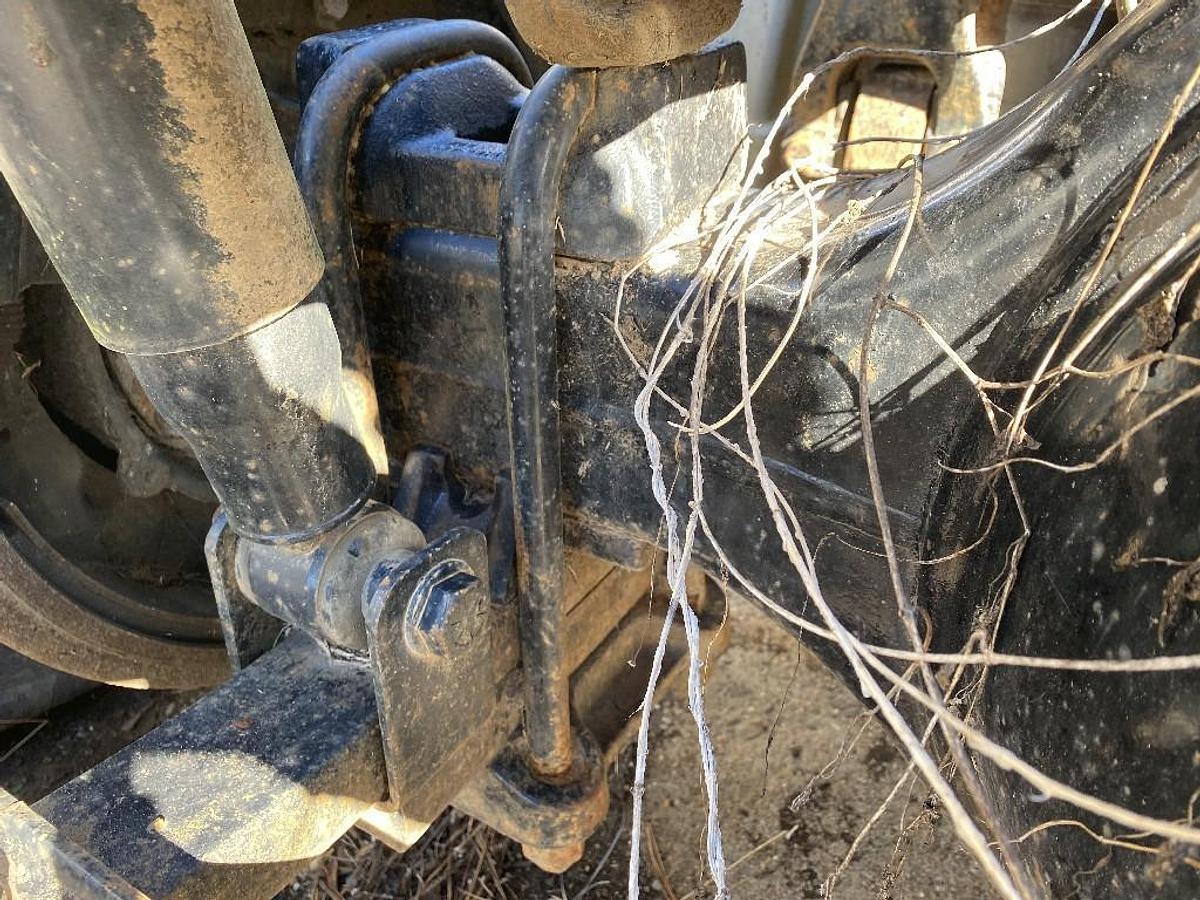 Used 2013 Freightliner CORONADO 122 SD