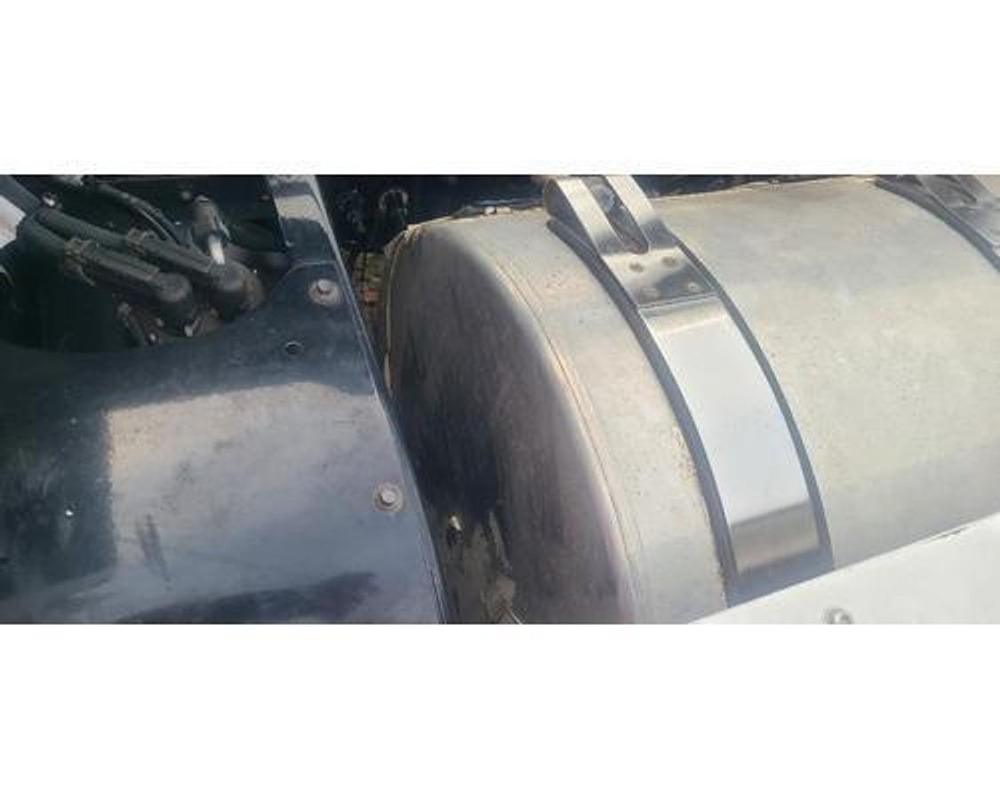 Used 2015 Mack CXN613