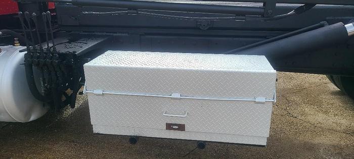 Used 2006 Peterbilt 357