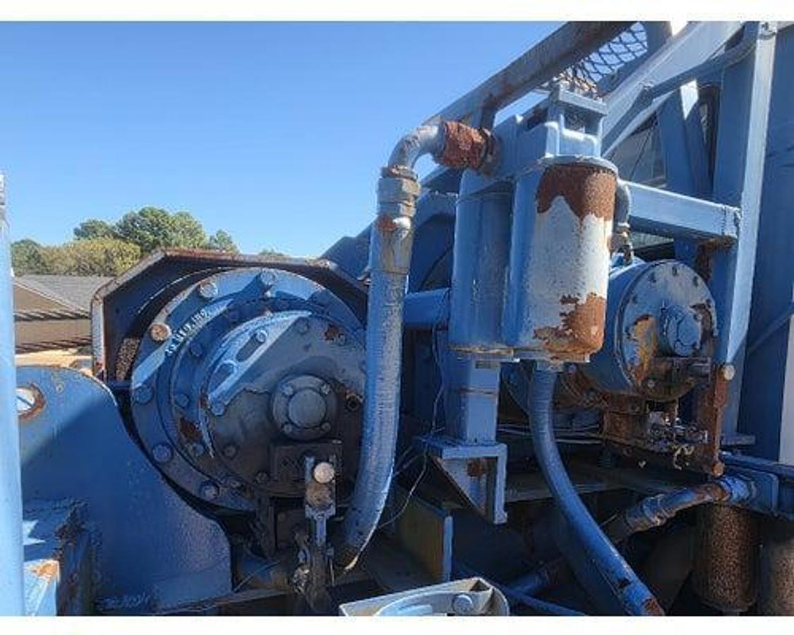 Used 1995 Mack RD688S