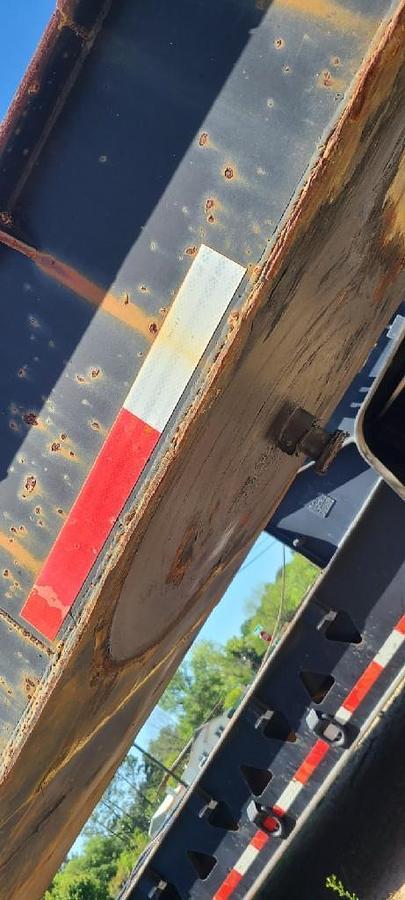 Used 1981 METAL FABRICATING COMPANY TRAILER