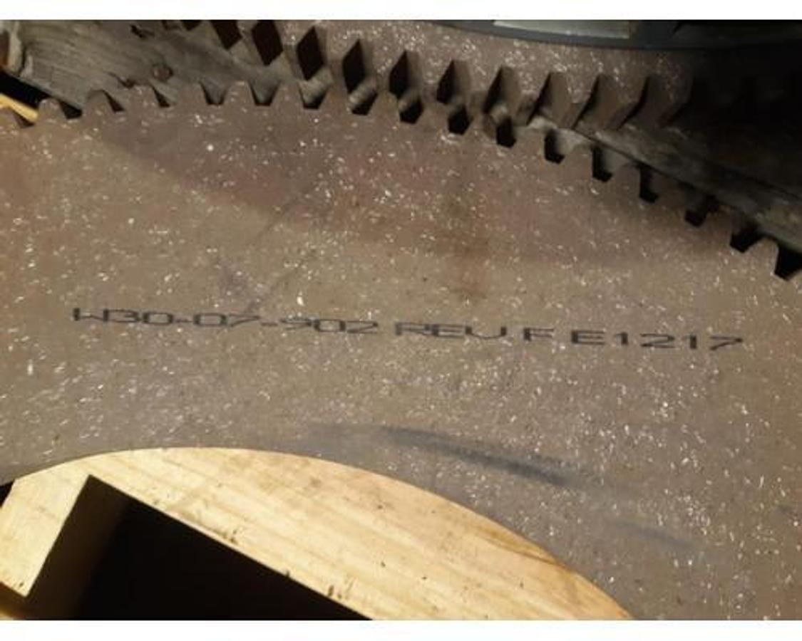 Used USED WPT  CLUTCH PARTS 3 FRICTION DISC PN# W30-07-902  30" X1.25" 123 TEETH/ 1 AIR TUBE PN# W31-20-901/ PRESSURE PLATE PN# W30-03-100C1