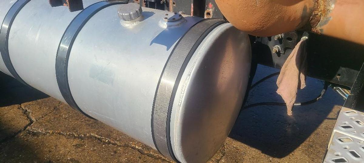 Used 2008 Mack CH613