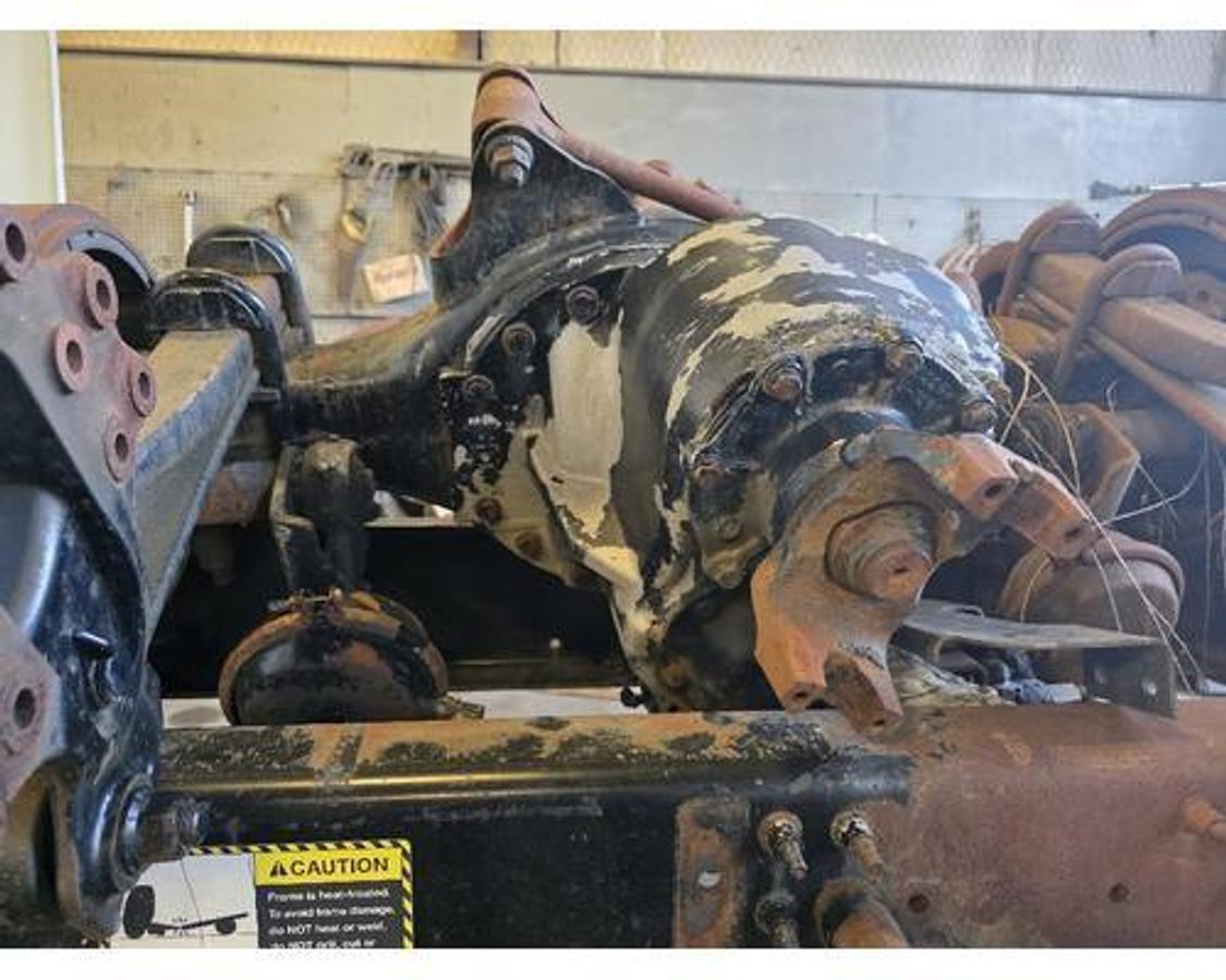 Used 2013 Mack CX600/VISION SERIES