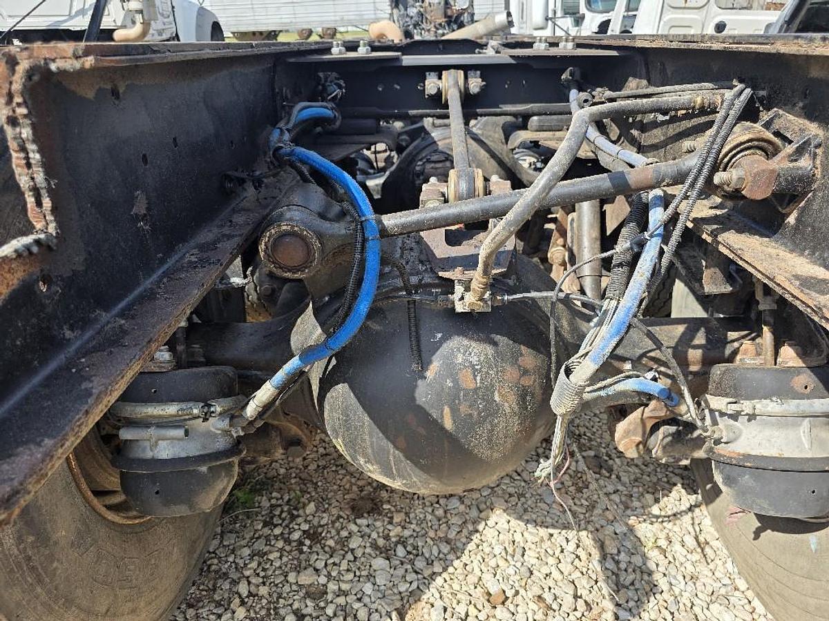 Used 2005 Rockwell CV713